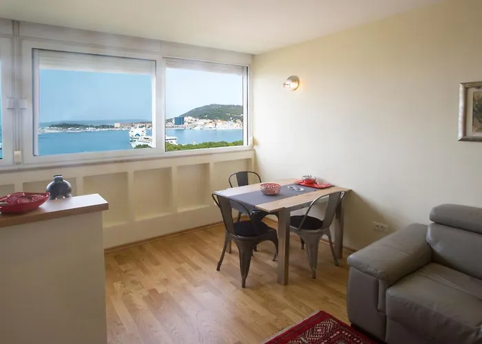 Stunning View Apartment